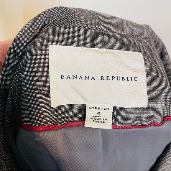 Banana Republic Women’s Size 6 Short Sleeve Blazer Jacket Pleated Button Down - Picture 6 of 7